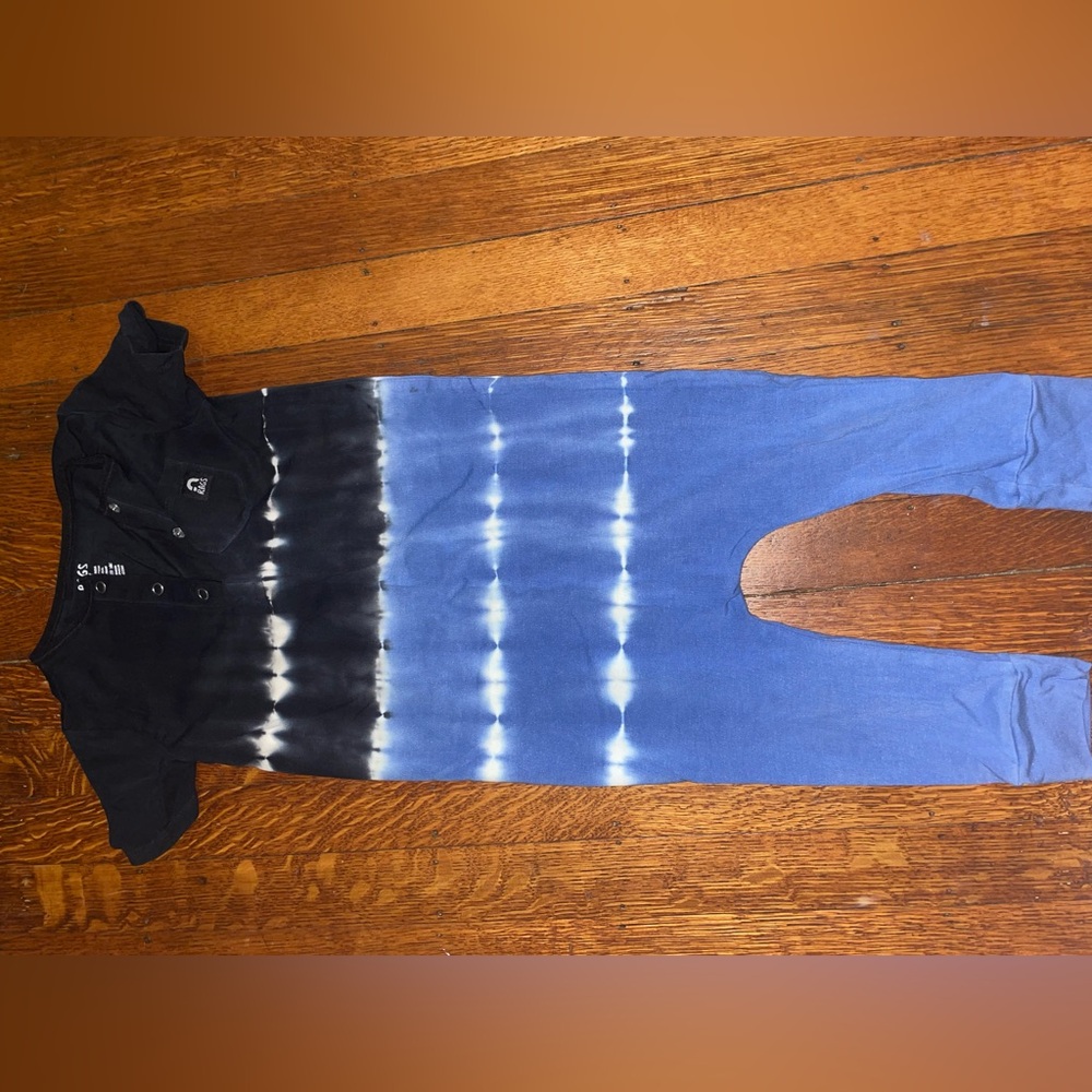 Rags to Raches blue black tie dye ombré short sleeve romper jumpsuit